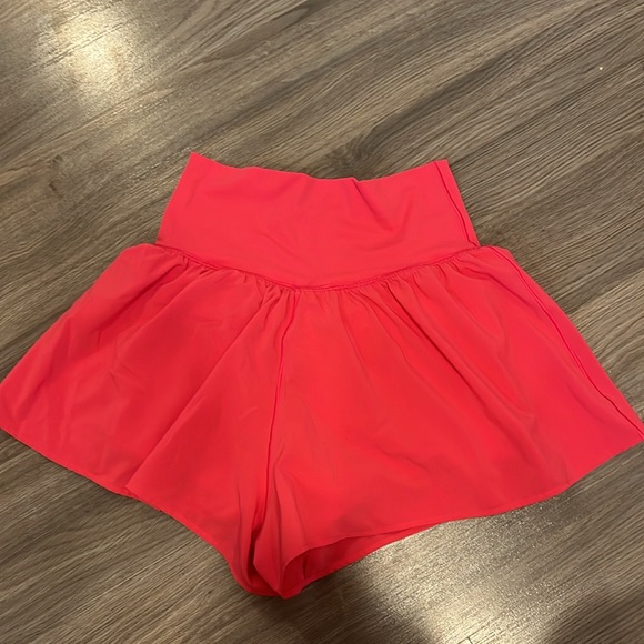 Aerie, Flowy, Cross waist band shirts, size small - Picture 2 of 4